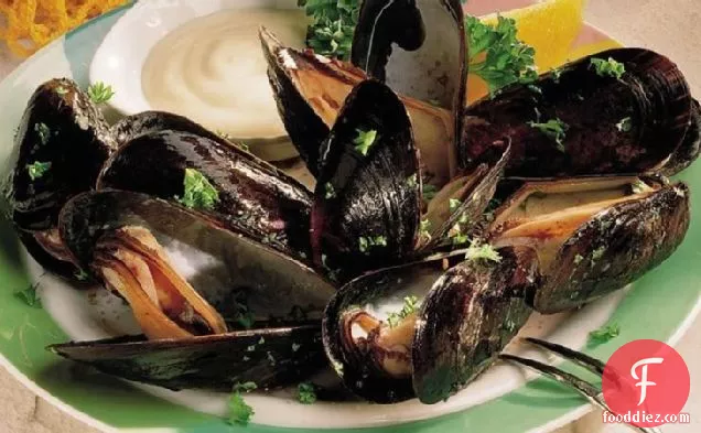 Mussels with Mustard Sauce