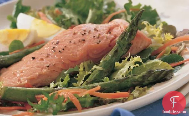 Salmon and Asparagus Salad