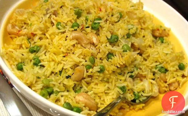 Saffron Rice With Peas And Cashews