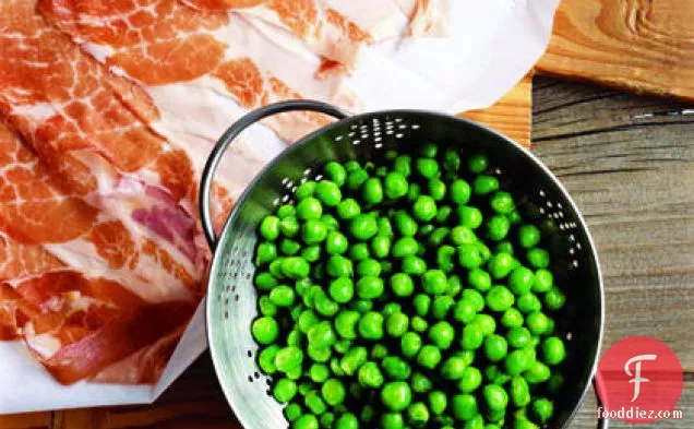 Simple Risotto with Prosciutto and Peas