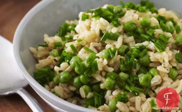Spiced Brown Rice With Peas