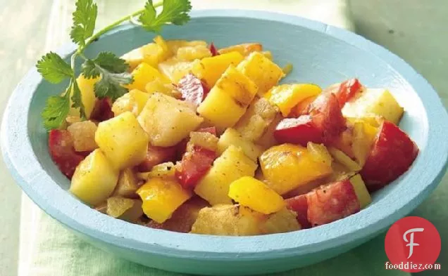 चिली विनैग्रेट के साथ ग्रील्ड आलू का सलाद