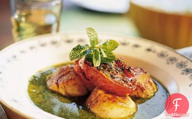 Seared Scallops in Mint Broth with Peas and Roasted Tomatoes