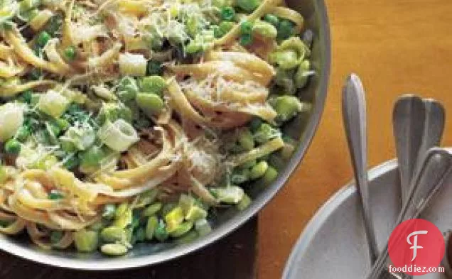 Fettuccine With Lima Beans, Peas, And Leeks Recipe