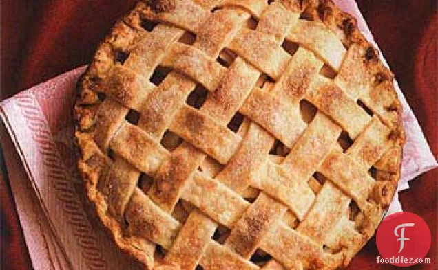 Old-Fashioned Lattice-Top Apple Pie