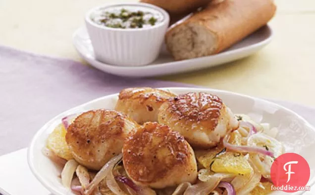 Seared Scallops with Sautéed Fennel, Orange, and Red Onion