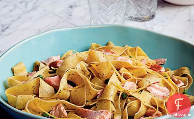 Pappardelle with Salmon and Peas in Pesto Cream Sauce