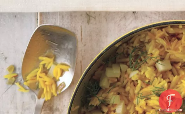 Toasted Orzo with Saffron and Fennel
