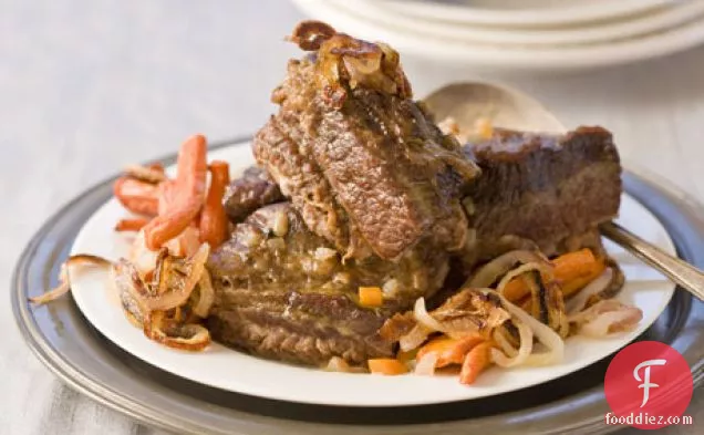 Pot Roast with Caramelized Onions and Roasted Carrots