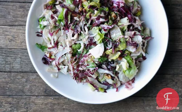 Fennel And Radicchio Winter Salad With Pecans