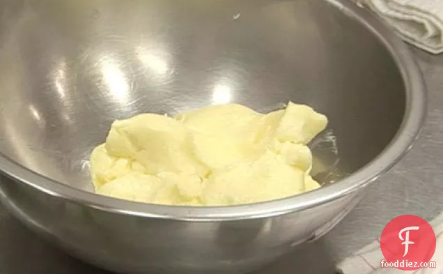 Homemade Butter and Buttermilk