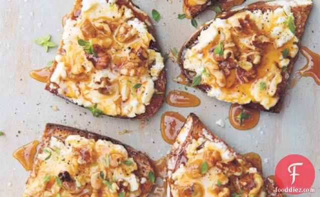 Goat Cheese Toasts with Walnuts, Honey & Thyme