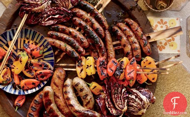 सॉसेज मिश्रित ग्रिल