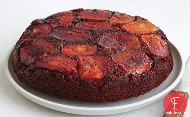 Apple-Molasses Upside-Down Cake