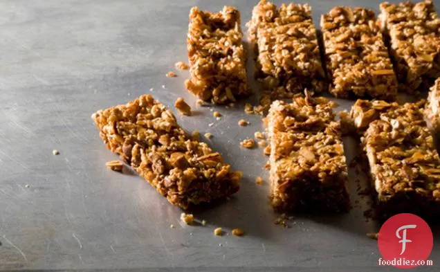 Chewy Nut and Cereal Bars