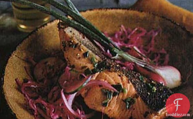 अदरक और करी के साथ पैन भुना हुआ सामन