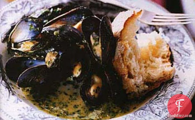 Mussels with Parsley and Garlic