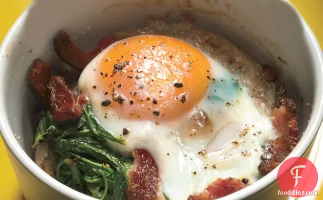 Baked Eggs with Bacon and Spinach