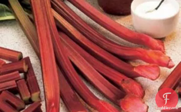 Strawberry-rhubarb Spinach Salad