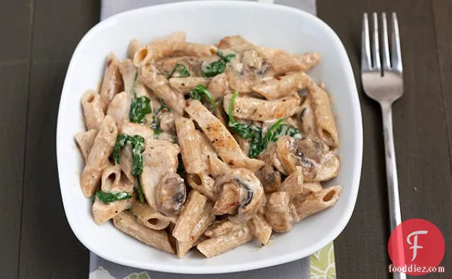 Creamy Chicken Pasta With Mushrooms And Spinach