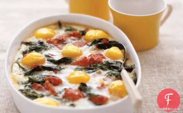 Baked Eggs with Spinach and Tomatoes