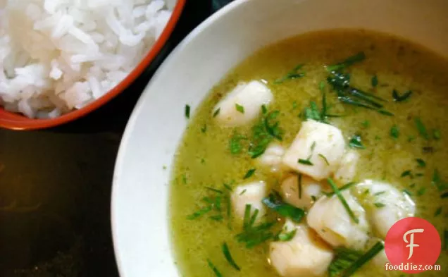 Scallops in Green Curry Sauce