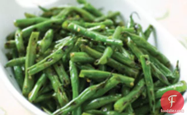 Cook's Illustrated's Sauteed Green Beans with Garlic and Herbs