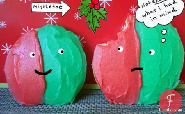 Cakespy: Red and Green Christmas Cookies