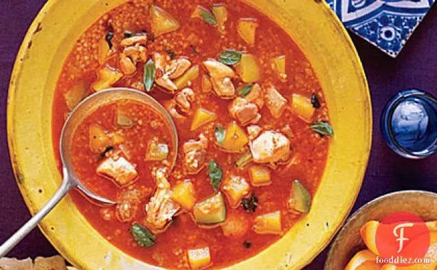 मोरक्कन चिकन और बटरनट स्क्वैश सूप
