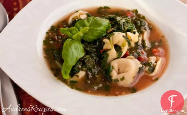 Spinach And Tortellini Soup