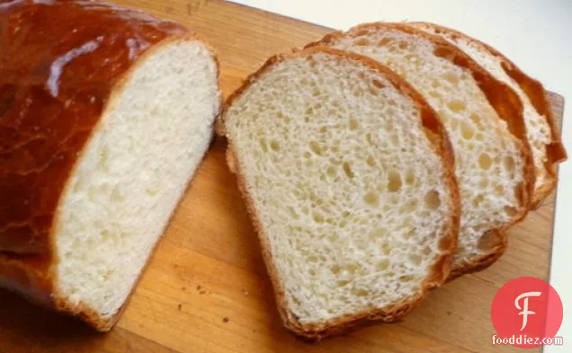 क्लासिक ब्रेड बेकिंग के दर्द ब्रियोच की मौलिक तकनीक