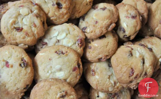 Cook the Book: Cranberry and White Chocolate Cookies