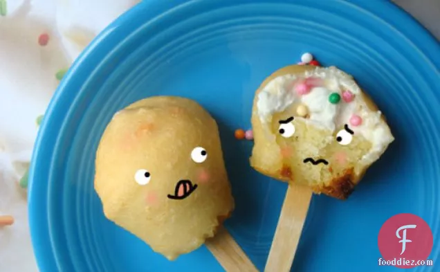 Cakespy: Deep-Fried Cupcakes on a Stick