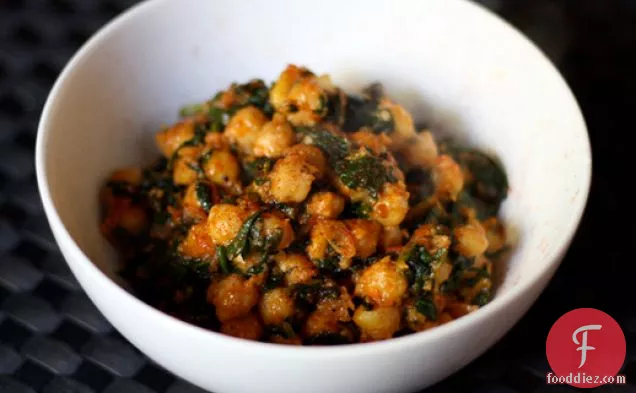 Dinner Tonight: Moroccan Spinach and Chickpeas
