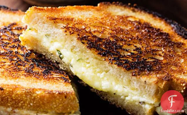 Simple, Classic Grilled Cheese