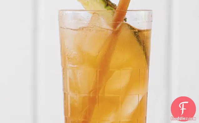 Spiked Lemonade Sweet Tea