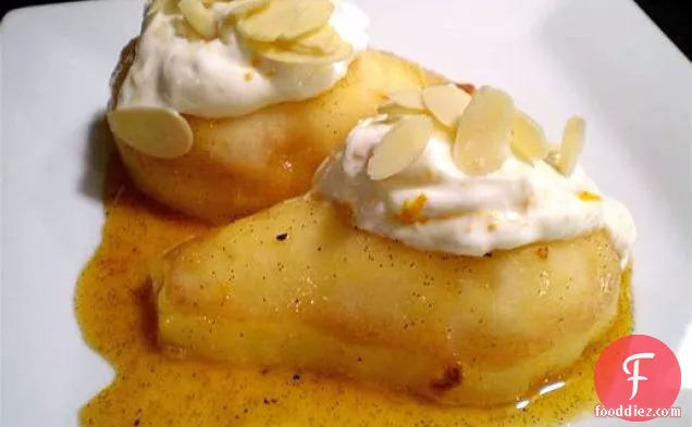 Healthy & Delicious: Cider-Poached Pears with Yogurt and Toasted Almonds