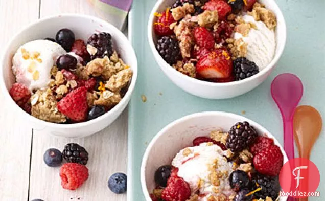 Mixed-Berry Crumble