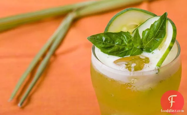 Cucumber-Basil Lemonade with Lemongrass