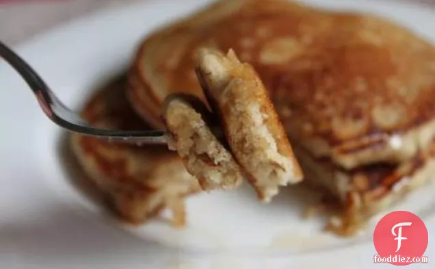 Gluten-Free Tuesday: Whole Grain Pancakes