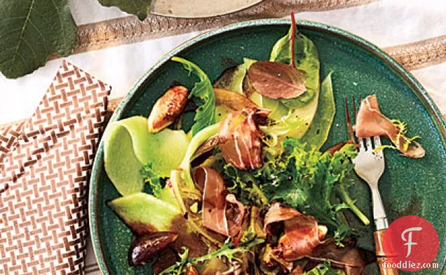 Melon and Fig Salad with Prosciutto and Balsamic Drizzle