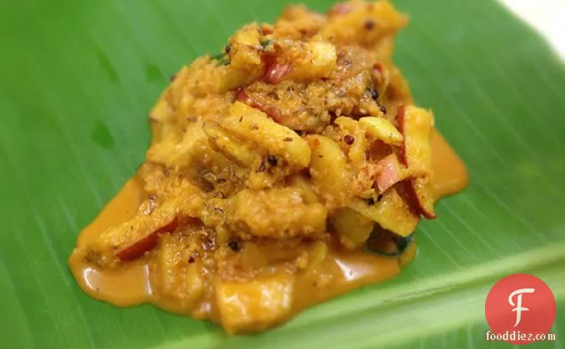 Apple Sabzi (Apple Cooked in Mild Spices With Coconut)
