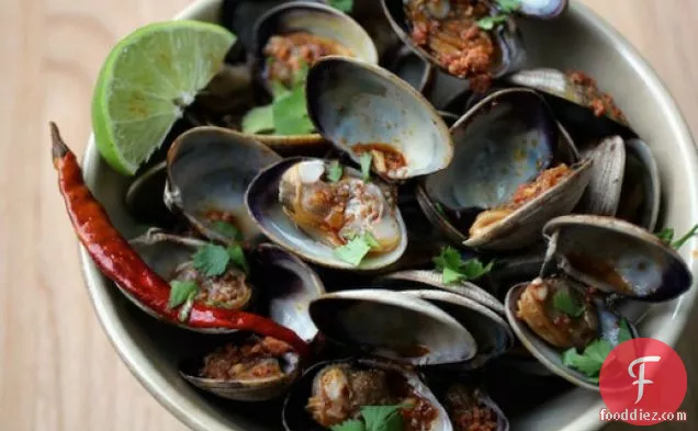 Clams with Tequila and Chorizo