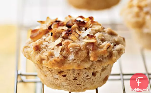 Tropical Muffins with Coconut-Macadamia Topping