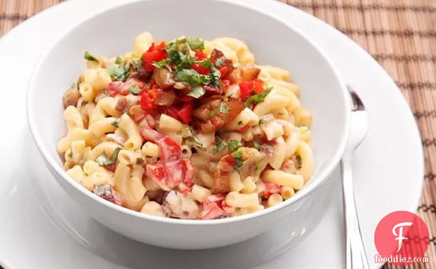 Bacon and Pimento Macaroni and Cheese