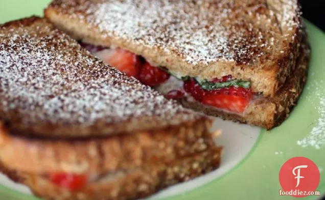Mascarpone, Strawberry, and Basil Grilled Cheese Sandwiches