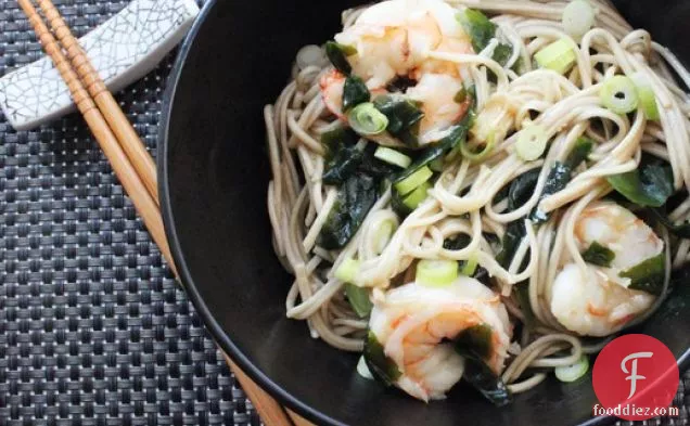 Soba Noodles with Shrimp and Wakame