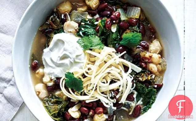 Black Bean, Hominy, and Kale Stew