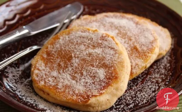 Gluten-Free Tuesday: Apple Cider Doughnut Pancakes