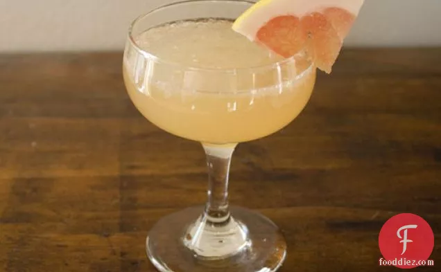 Pomelo and Basil Cocktail